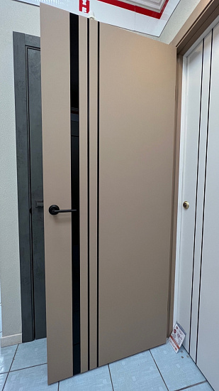 Межкомнатная дверь  